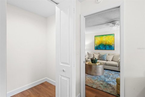 Condo in Clearwater, Florida, 2 bedrooms  № 1793129 - photo 18