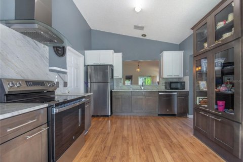 Villa ou maison à vendre à Lake Wales, Floride: 2 chambres, 112.97 m2 № 2403208 - photo 4
