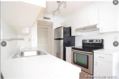Copropriété à vendre à Miami Beach, Floride: 1 chambre, 75.25 m2 № 2153759 - photo 21