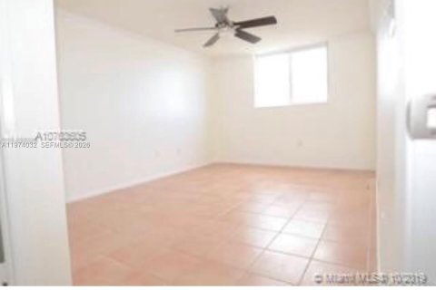 Copropriété à vendre à Miami Beach, Floride: 1 chambre, 75.25 m2 № 2153759 - photo 20