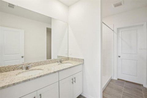 Casa en venta en Brooksville, Florida, 4 dormitorios, 156.73 m2 № 1789670 - foto 4