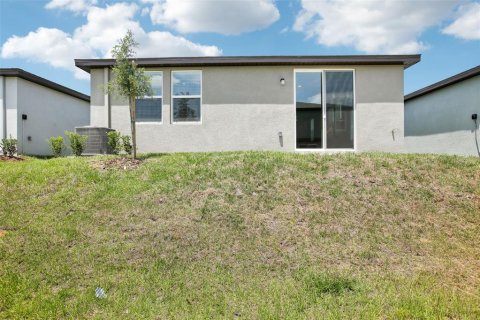 Casa en venta en Brooksville, Florida, 4 dormitorios, 156.73 m2 № 1789670 - foto 18
