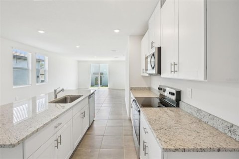Casa en venta en Brooksville, Florida, 4 dormitorios, 156.73 m2 № 1789670 - foto 13