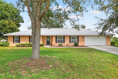 House in Ocala, Florida 3 bedrooms, 178.93 sq.m. № 2355966