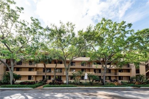 Condo in Plantation, Florida, 2 bedrooms  № 1216274 - photo 1