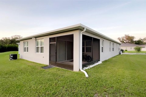 Villa ou maison à vendre à Okahumpka, Floride: 3 chambres, 160.26 m2 № 1719547 - photo 4