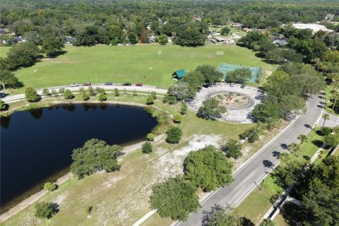 Townhouse in Winter Springs, Florida 2 bedrooms, 107.4 sq.m. № 2208083 - photo 28