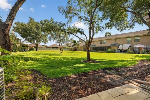 Townhouse in Winter Springs, Florida 2 bedrooms, 107.4 sq.m. № 2208083 - photo 19