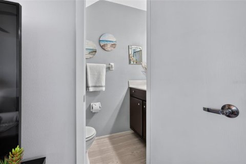 Townhouse in Winter Springs, Florida 2 bedrooms, 107.4 sq.m. № 2208083 - photo 10