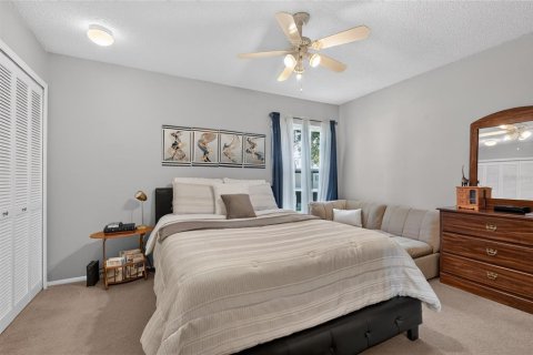 Townhouse in Winter Springs, Florida 2 bedrooms, 107.4 sq.m. № 2208083 - photo 18