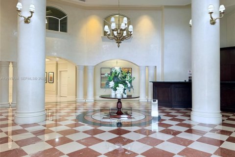 Condo in Aventura, Florida, 2 bedrooms № 2385276 - photo 19