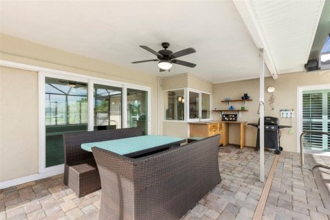Casa en venta en New Port Richey, Florida, 3 dormitorios, 161.84 m2 № 1910727 - foto 21