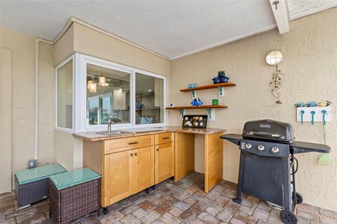 Casa en venta en New Port Richey, Florida, 3 dormitorios, 161.84 m2 № 1910727 - foto 22