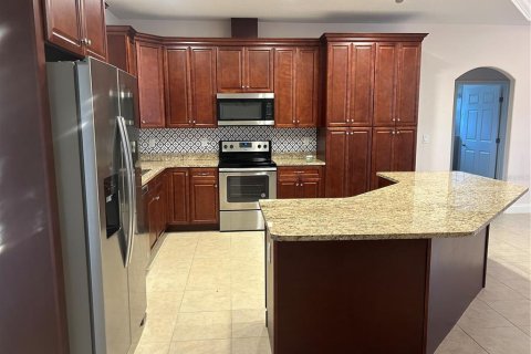 House in Palm Coast, Florida 3 bedrooms, 137.68 sq.m. № 1885193 - photo 4