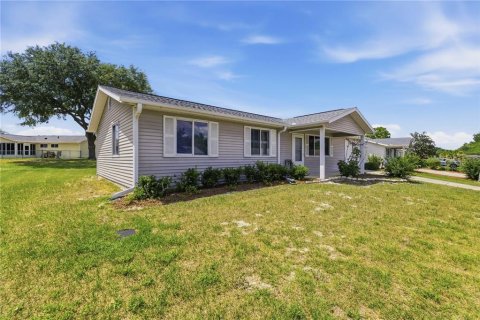 House in Ocala, Florida 2 bedrooms, 92.16 sq.m. № 2222603 - photo 2