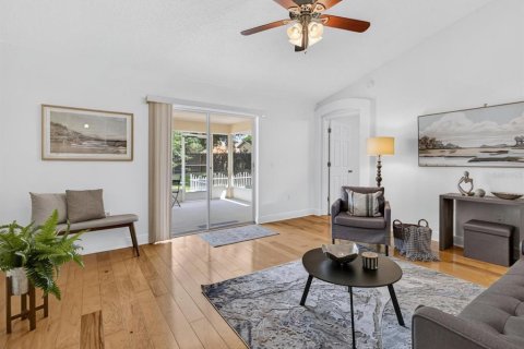 Casa en venta en Apopka, Florida, 3 dormitorios, 116.31 m2 № 2384096 - foto 5