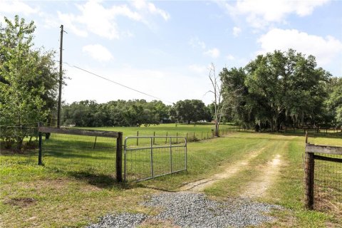 House in Winter Garden, Florida 3 bedrooms, 126.72 sq.m. № 2107550 - photo 6