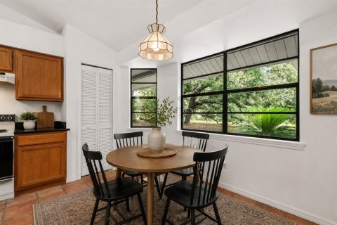 House in Winter Garden, Florida 3 bedrooms, 126.72 sq.m. № 2107550 - photo 18