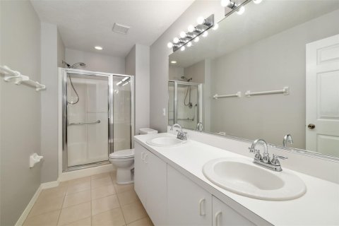 Villa ou maison à vendre à Palmetto, Floride: 2 chambres, 130.9 m2 № 1916666 - photo 22