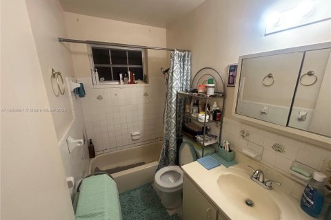 Купить виллу или дом в Майами, Флорида 3 спальни, 119.29м2, № 1796396 - фото 15