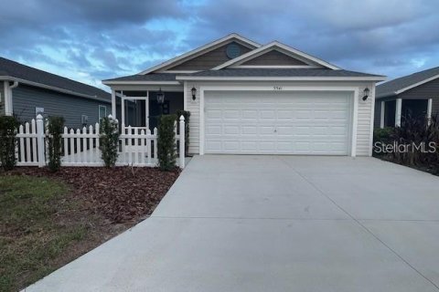 Villa ou maison à The Villages, Floride 2 chambres, 111.76 m2 № 2405544