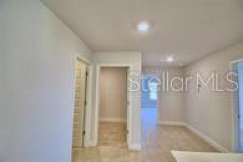 House in Winter Haven, Florida 4 bedrooms, 204.57 sq.m. № 1724661 - photo 17