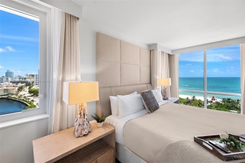 Condo in Miami Beach, Florida, 2 bedrooms  № 2022963 - photo 26