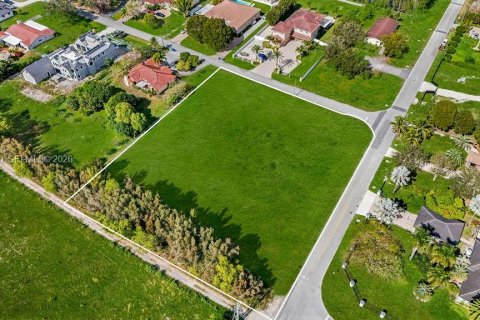 Terreno en venta en Southwest Ranches, Florida № 2002824 - foto 6