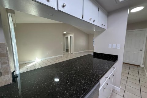 Villa ou maison à vendre à Lakeland, Floride: 3 chambres, 119.01 m2 № 2433669 - photo 8