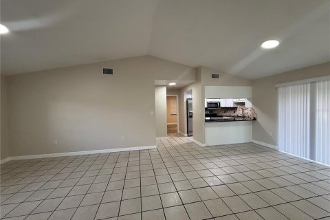 Villa ou maison à vendre à Lakeland, Floride: 3 chambres, 119.01 m2 № 2433669 - photo 5