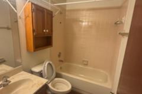 Casa en venta en Palm Bay, Florida, 3 dormitorios, 125.23 m2 № 2246528 - foto 9