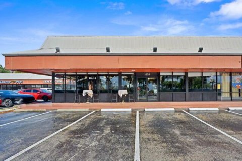 Propiedad comercial en venta en Fort Lauderdale, Florida № 2147057 - foto 23