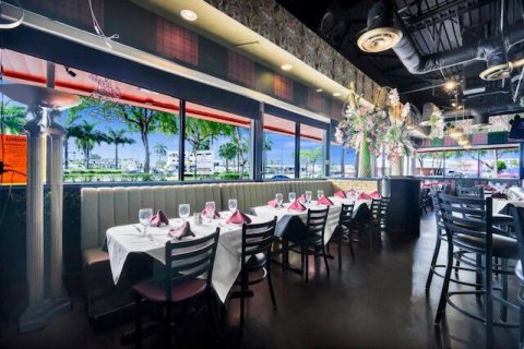 Propiedad comercial en venta en Fort Lauderdale, Florida № 2147057 - foto 13