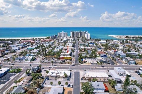 Condominio en venta en Saint Pete Beach, Florida, 2 dormitorios, 93.83 m2 № 1649164 - foto 24