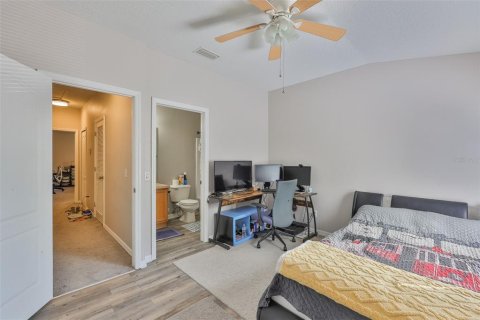 Townhouse in Fish Hawk, Florida 2 bedrooms, 128.48 sq.m. № 1789160 - photo 23