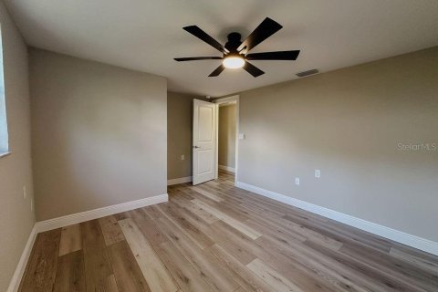 House in Tarpon Springs, Florida 4 bedrooms, 183.11 sq.m. № 1834849 - photo 22