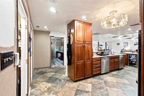 Casa en venta en Lakeland, Florida, 5 dormitorios, 342.9 m2 № 2345557 - foto 29