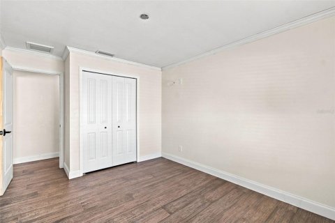 Casa en venta en Lakeland, Florida, 5 dormitorios, 342.9 m2 № 2345557 - foto 14