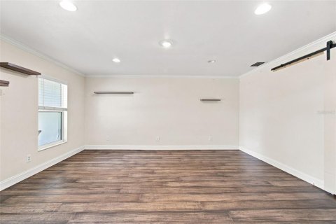 Casa en venta en Lakeland, Florida, 5 dormitorios, 342.9 m2 № 2345557 - foto 17