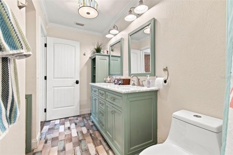 Casa en venta en Lakeland, Florida, 5 dormitorios, 342.9 m2 № 2345557 - foto 20