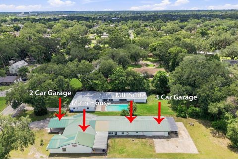 Casa en venta en Lakeland, Florida, 5 dormitorios, 342.9 m2 № 2345557 - foto 3