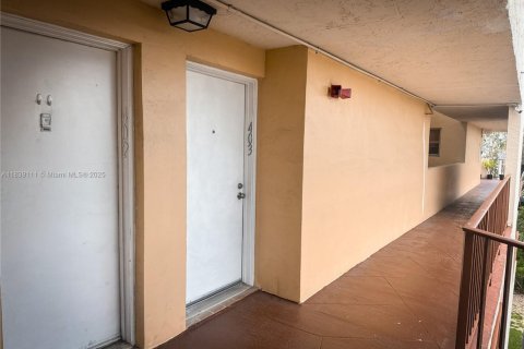 Купить кондоминиум в Майами, Флорида 1 спальня, 63.17м2, № 1830718 - фото 9