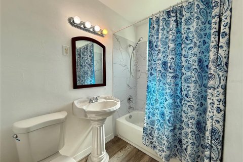 House in Port Charlotte, Florida 2 bedrooms, 102.19 sq.m. № 1775098 - photo 16