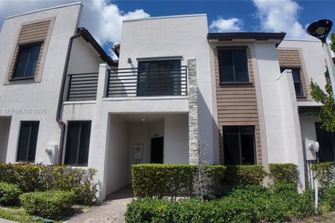 Дом в Майами, Флорида 3 спальни, 154.4м2 № 2052428