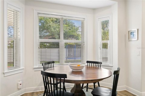 Casa en alquiler en Tampa, Florida, 5 dormitorios, 307.88 m2 № 1821011 - foto 15