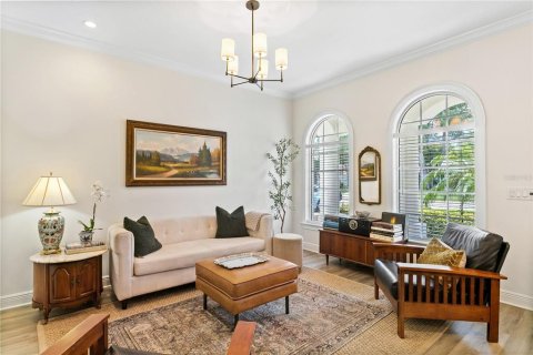 Casa en alquiler en Tampa, Florida, 5 dormitorios, 307.88 m2 № 1821011 - foto 5