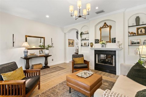 Casa en alquiler en Tampa, Florida, 5 dormitorios, 307.88 m2 № 1821011 - foto 6