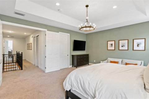 Casa en alquiler en Tampa, Florida, 5 dormitorios, 307.88 m2 № 1821011 - foto 27