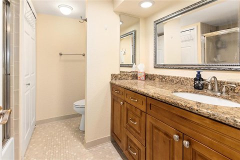 Condo in Clearwater, Florida, 2 bedrooms  № 1592746 - photo 25