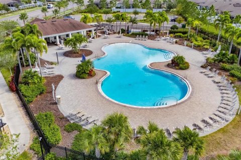 Villa ou maison à vendre à Riverview, Floride: 4 chambres, 249.63 m2 № 2416765 - photo 2